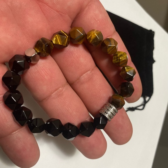 Lucky charm Tiger eye with black onyx stone bracelet 10 mm size beads - Picture 3 of 5